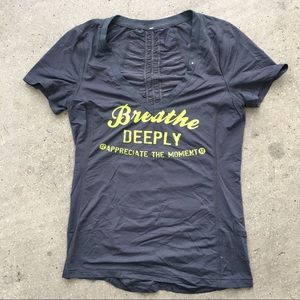 LULULEMON Breathe Deeply V-Neck